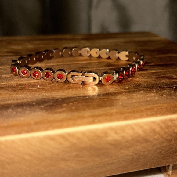 Rustic cuff - Picture 2 of 2